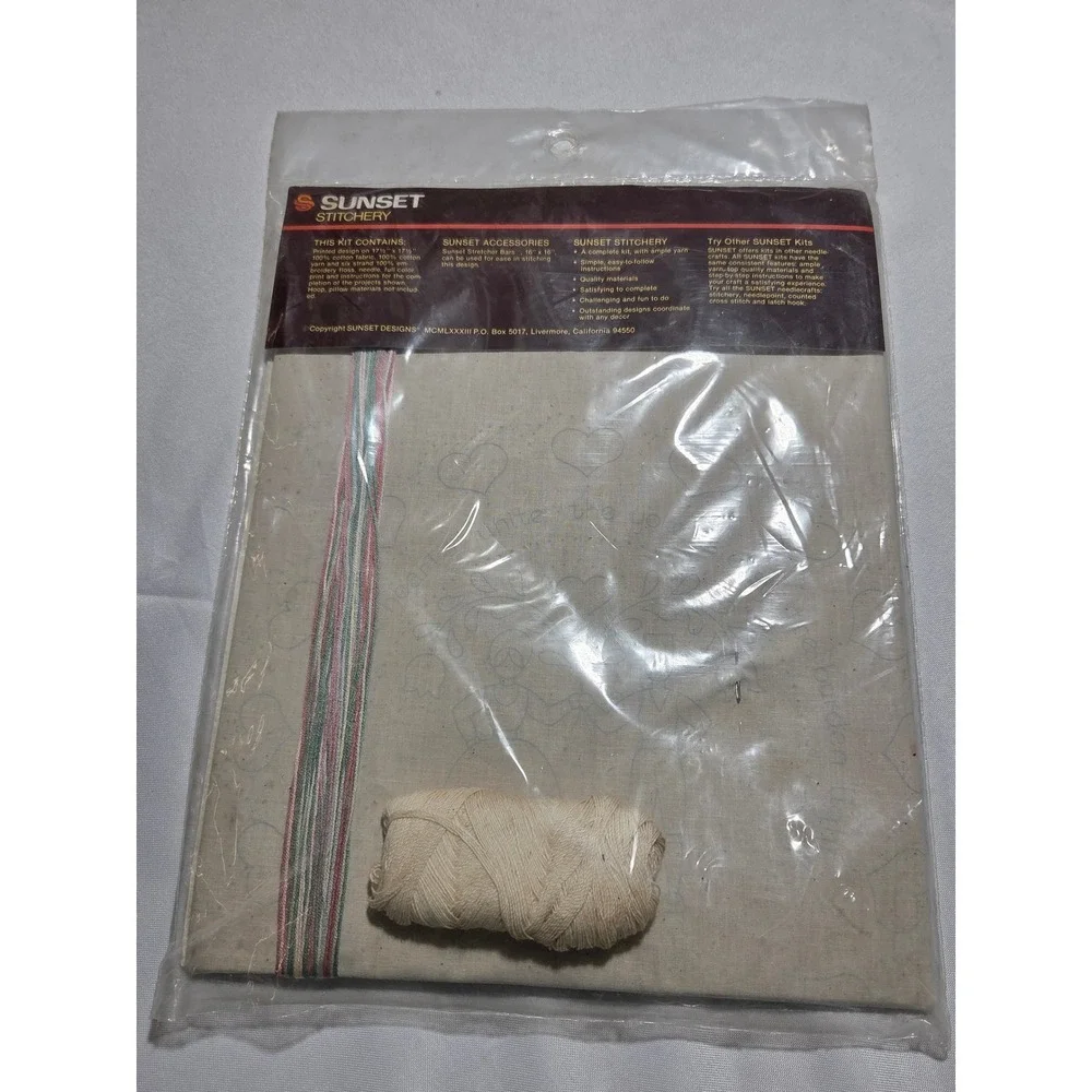 Vintage Sunset Stitchery Folk Art Wedding Ring Embroidery Kit 2873 1983‎ Cotton